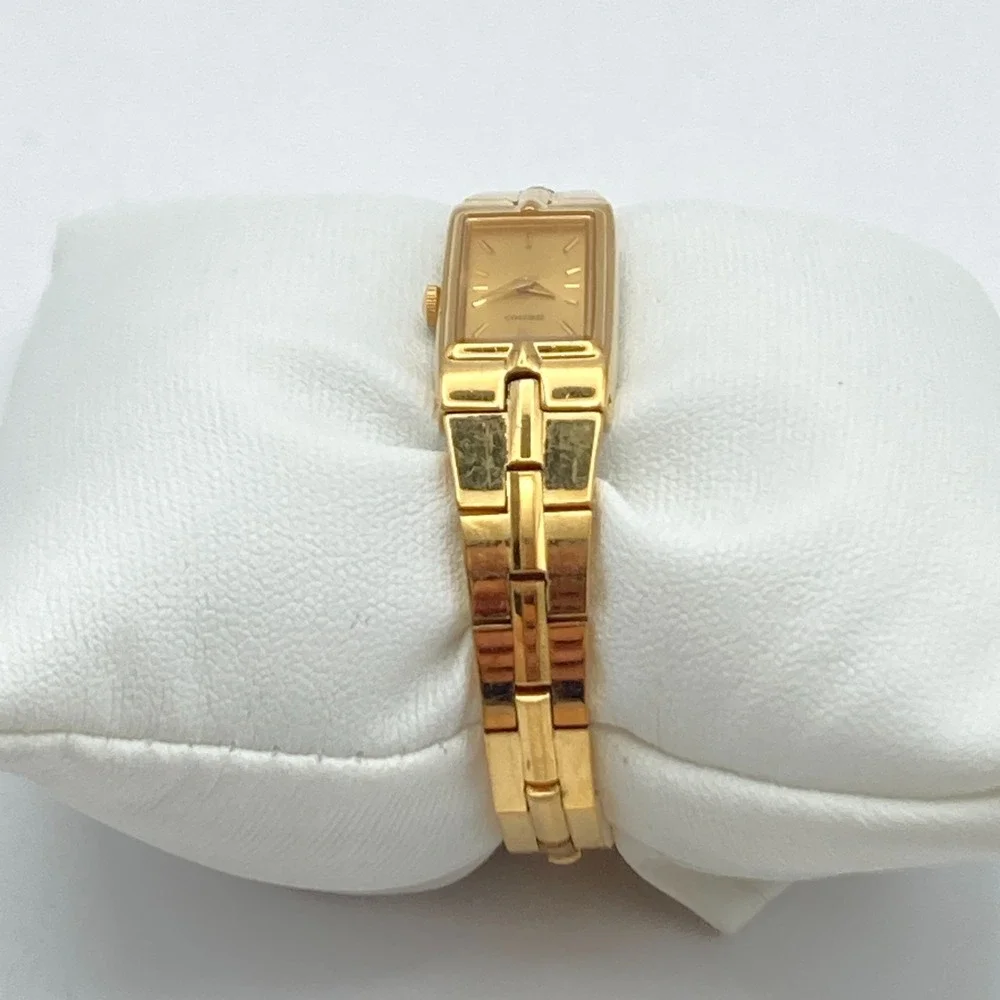 Vintage Seiko Womens Watch Tank 17mm Gold Tone 2E20-7479 New Battery SMALL 5.75